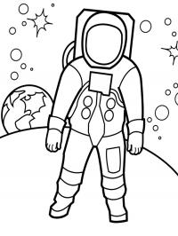 Космонавт на луне Распечатать раскраски для мальчиков