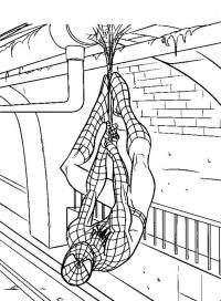 Человек паук завис в подземелье метро Раскрашивать раскраски для мальчиков